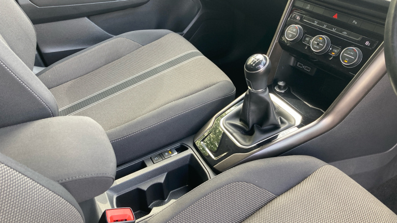 Volkswagen T-Roc 1.5 TSI EVO Design 5dr Petrol Hatchback